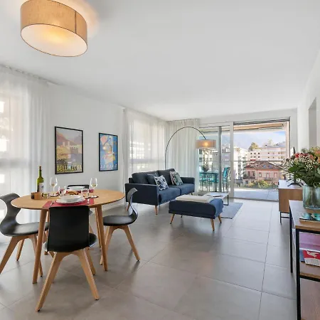 Loctowers A4-3-3 By Interhome
