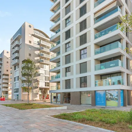 Loctowers A4-3-3 By Interhome Locarno